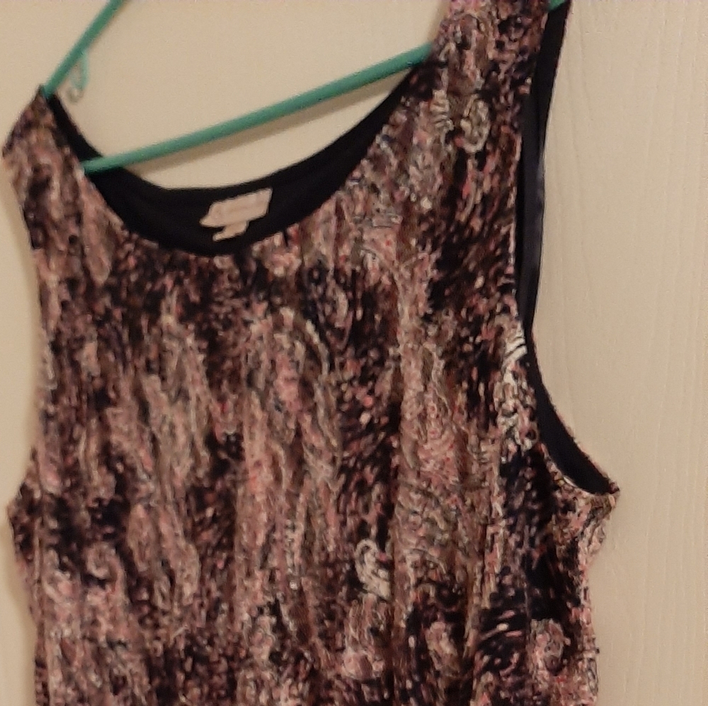 💜 Black and Pink no sleeves Dress - Picture 4 of 7